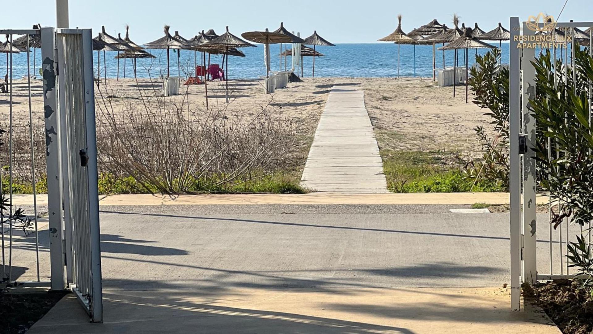 Residence Lux Apartments At Valamar Hamallaj Gjiri Lalzit Дуррес Экстерьер фото